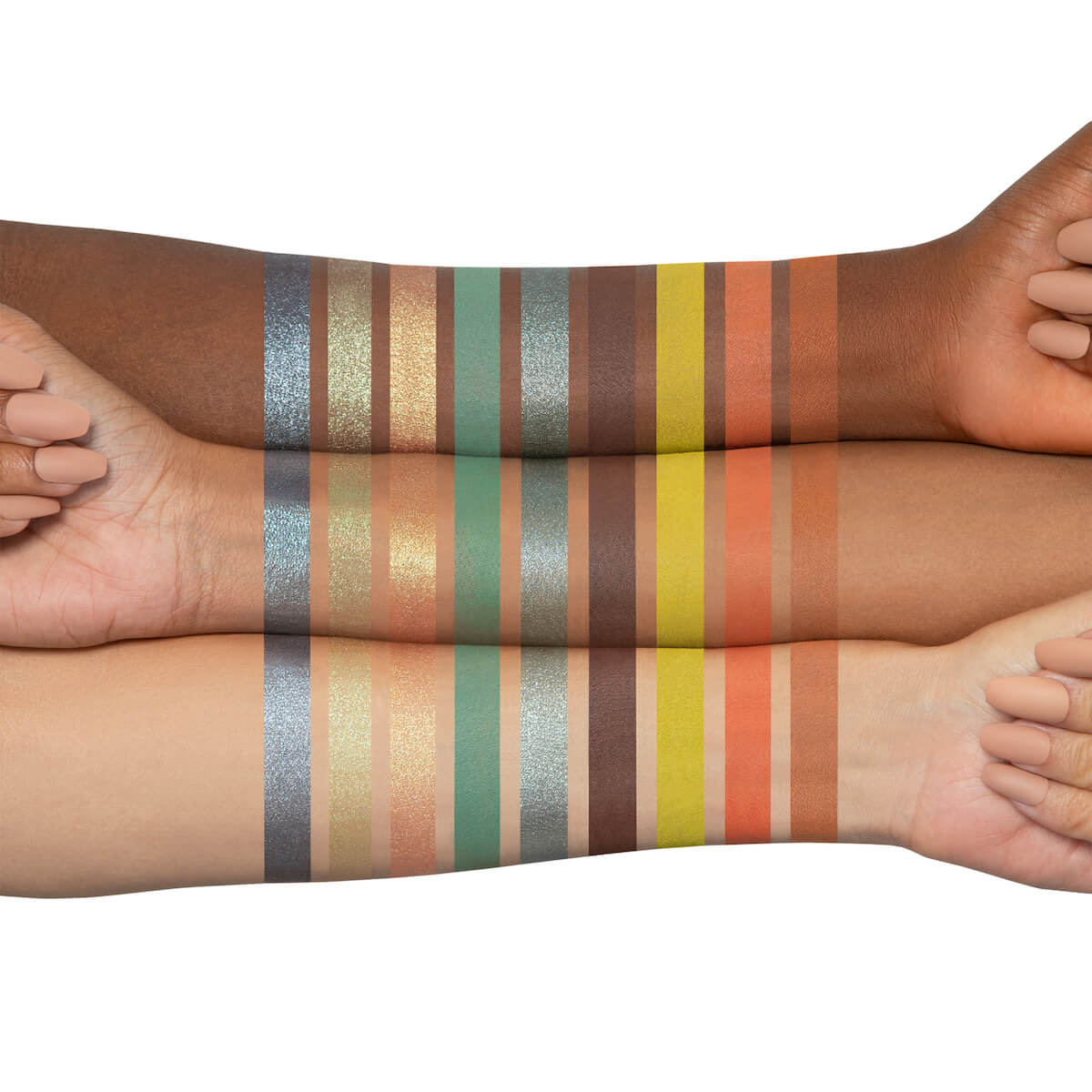 WILD OBSESSIONS EYESHADOW PALETTE (PALETA DE SOMBRAS PARA OJOS)